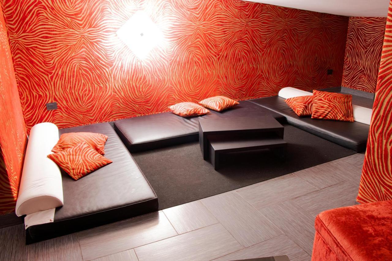 Hotel Masaniello Luxury Casoria Extérieur photo