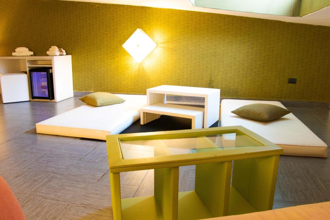 Hotel Masaniello Luxury Casoria Extérieur photo